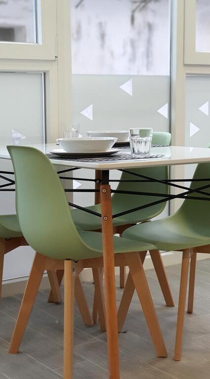 Apartamento De 2020 A Estrenar En Pleno Centro1B Algeciras Eksteriør billede